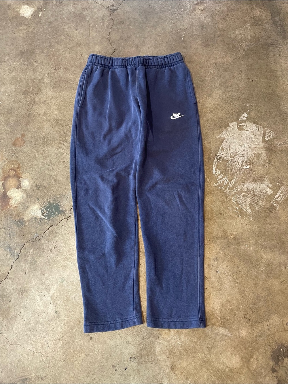 Nike Relaxed Fit Sweatpants